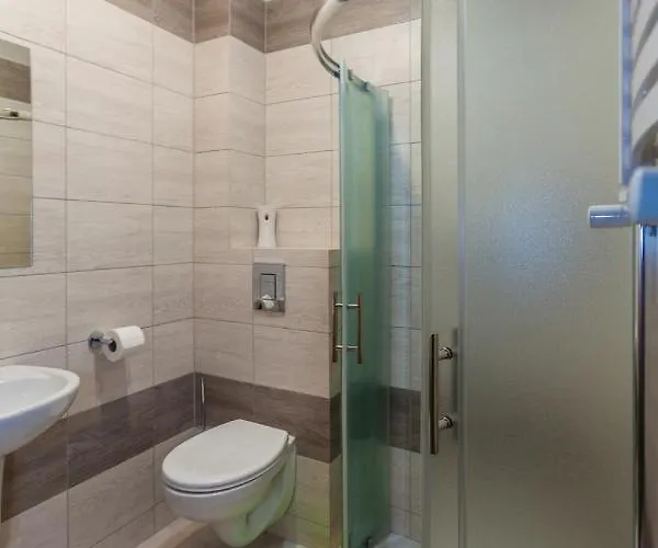 Milenium Alojamento de Acomodação e Pequeno-almoço 3*