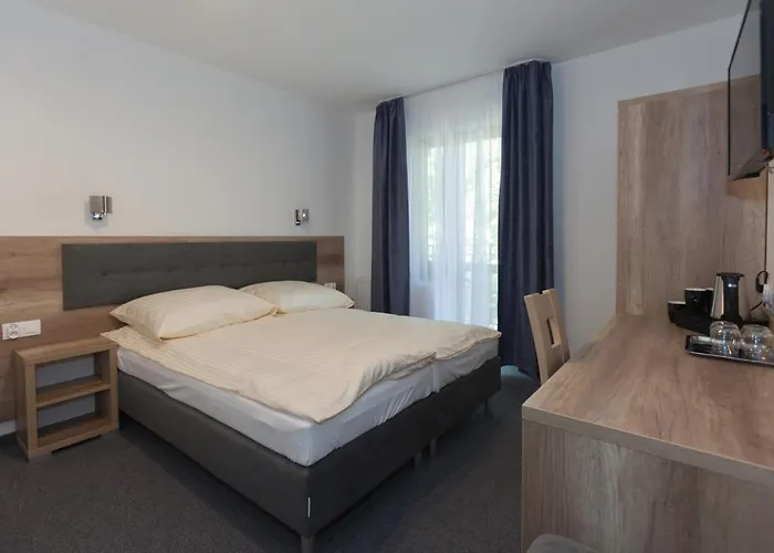 Milenium Alojamento de Acomodação e Pequeno-almoço Pobierowo