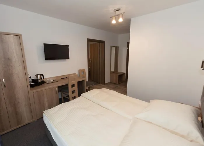 Milenium Alojamento de Acomodação e Pequeno-almoço Pobierowo